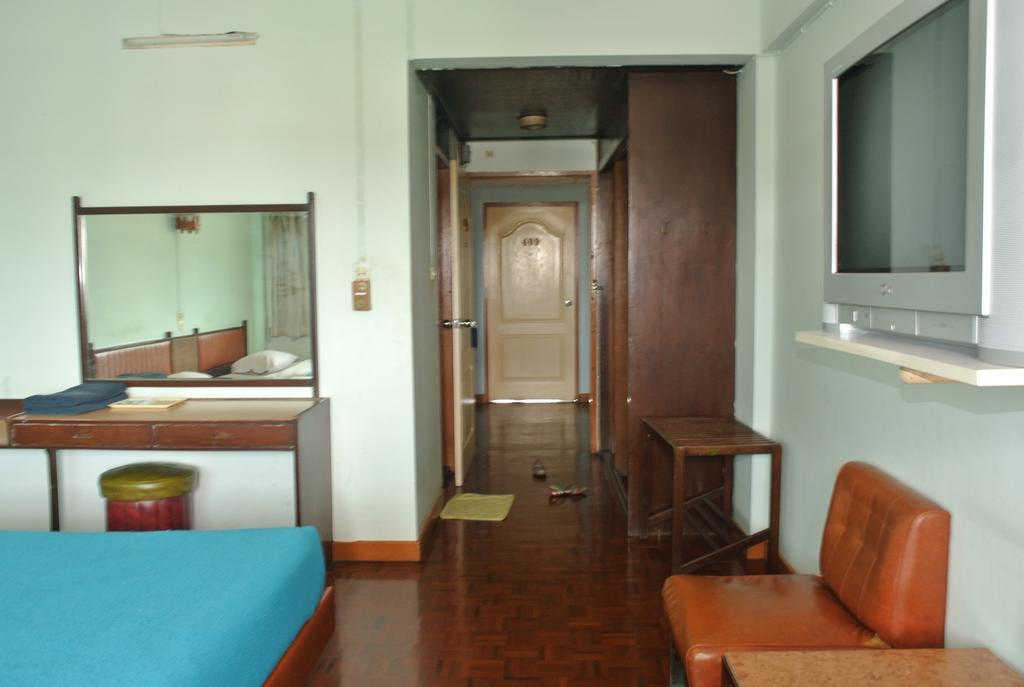 Anodard Hotel Chiang Mai Exterior photo